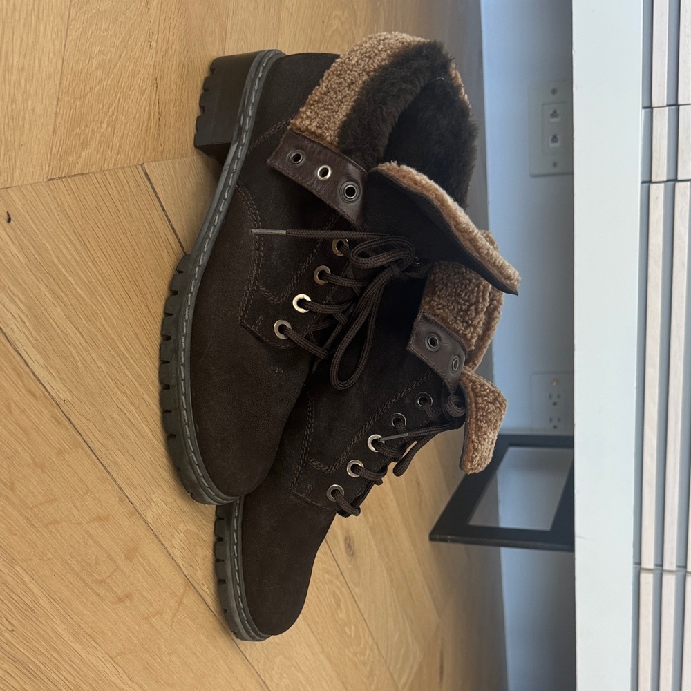 Stuart Weitzman Brown Suede Ankle Boots with Fur Lining